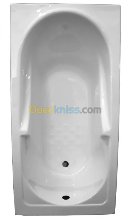 FABRICANT DE BAIGNOIRES ET D'ARTICLES