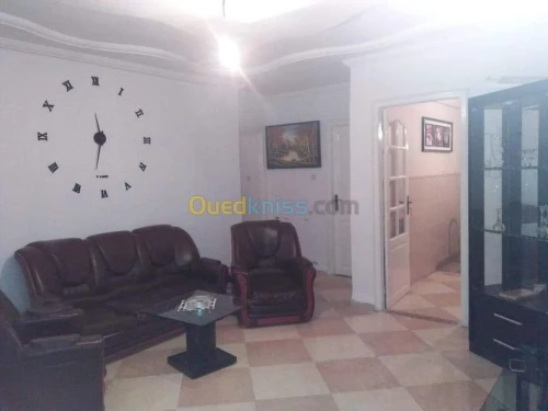 Location vacances Appartement F3 Chlef Tenes