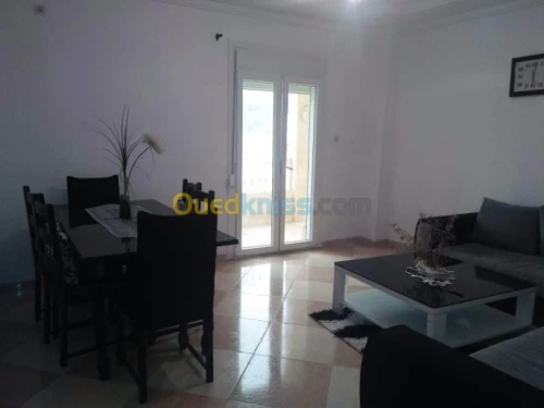 Location vacances Appartement F3 Chlef Tenes