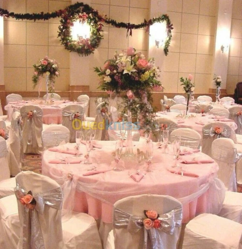 Décoration de salle/ Service traiteur 
