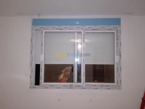 تصنيع الستائر والأبواب والنوافذ من pvc