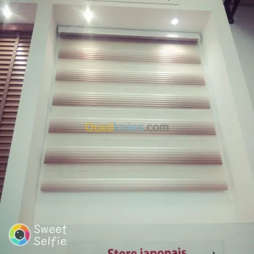 تصنيع الستائر والأبواب والنوافذ من pvc