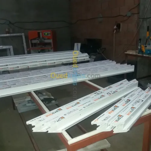 Menuisier PVC et Aluminium