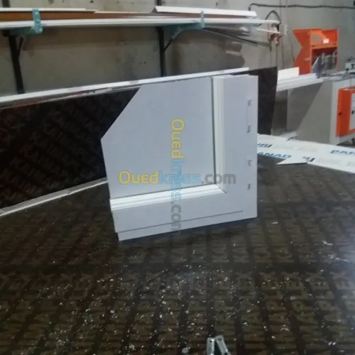 Menuisier PVC et Aluminium