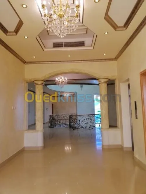 Location Appartement F4 Alger Hydra