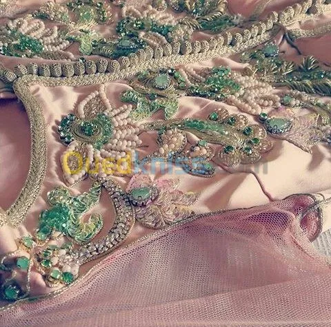   Tout type de perlage  karakou caftan