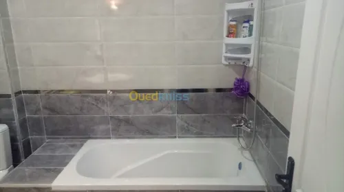 Location Appartement F2 Oran Ain el turck