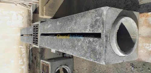 Caniveau en fonte en béton armé