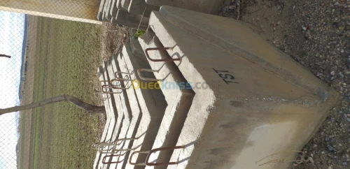 Caniveau en fonte en béton armé