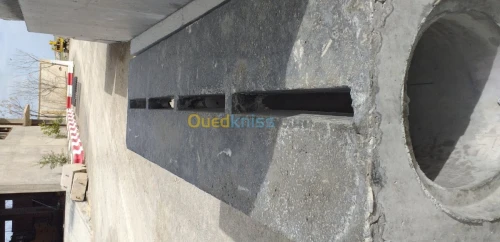 Caniveau en fonte en béton armé