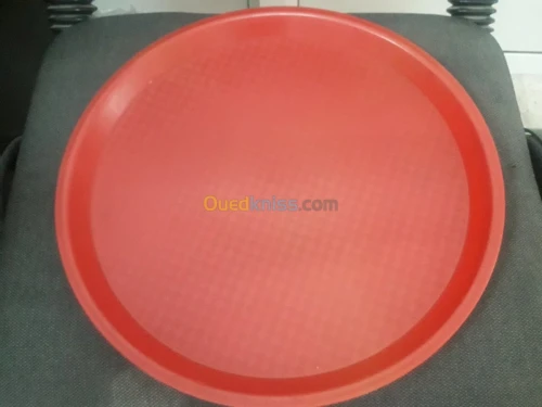 Fabrication plastique et cahutcho