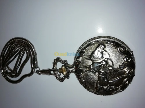 Montre originale de marque francaise
