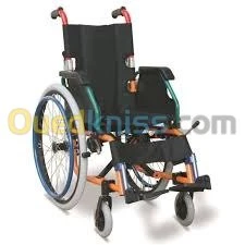 FAUTEUIL ROULANT SIMPLE POUR ENFANTS