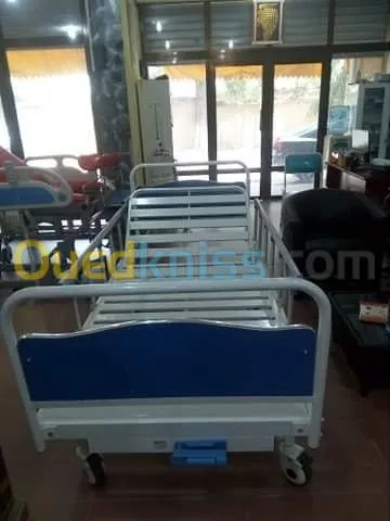 LIT D'HOPITAL RELEVE BUSTE