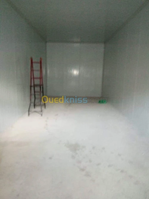 Vendre et montage des chambres froide