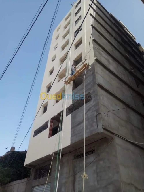 Grifier et mono coche ....façade.