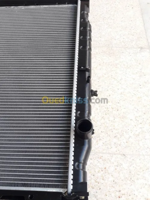 RADIATEUR FOTON TUNLAND 1037