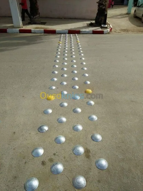  travaux de signalisation routière