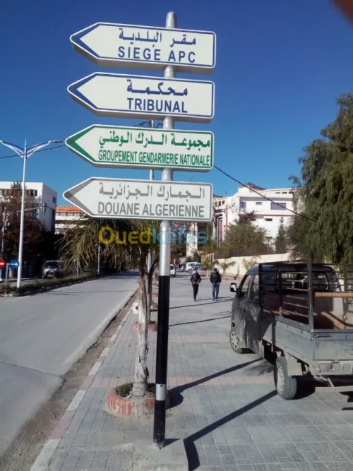  travaux de signalisation routière