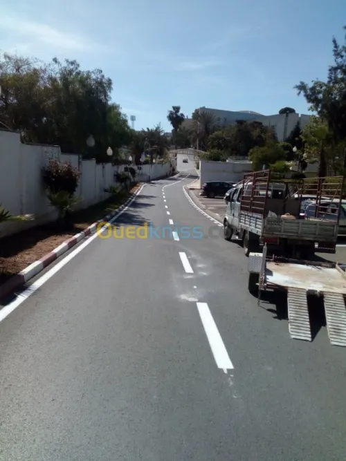  travaux de signalisation routière