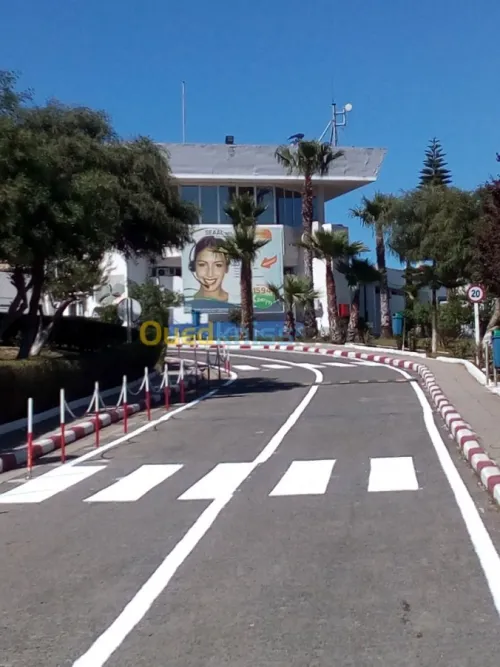 travaux de signalisation routière
