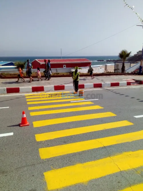  travaux de signalisation routière