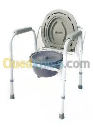 CHAISE GARDE ROBE (TOILETTE)