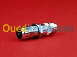 CAPTEUR M18 signal de sortie 0-10V