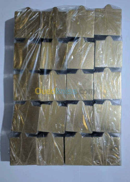 Fabrication d'article de l'emballage 