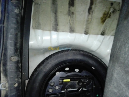 REPARATION parchock AUTO EST PEINTURE