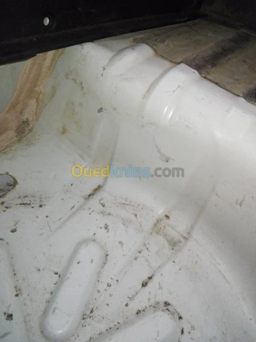 REPARATION parchock AUTO EST PEINTURE