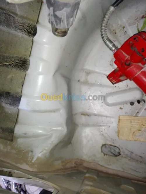 REPARATION parchock AUTO EST PEINTURE