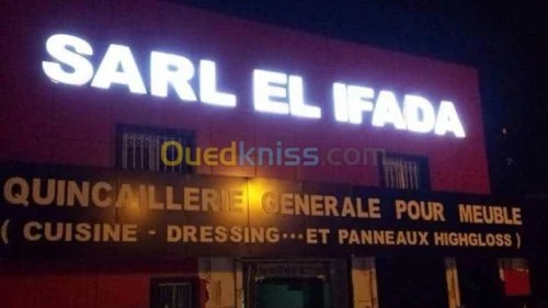 Fabrication de panneaux éléctroniques 