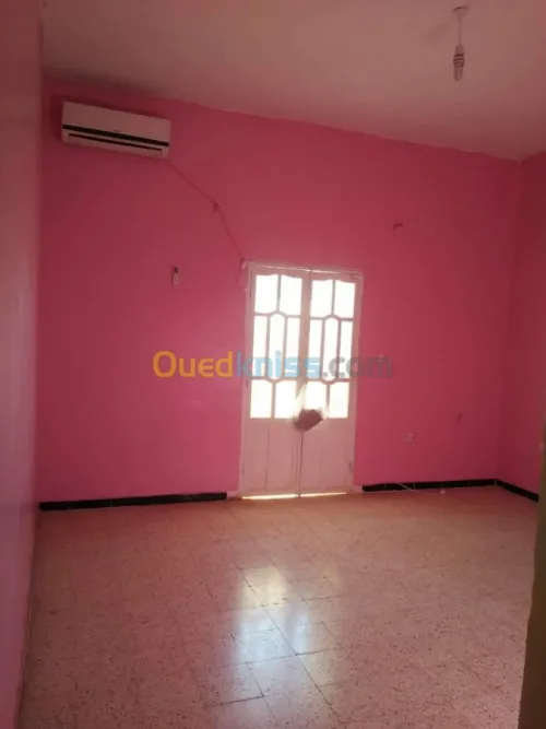 Location Local Tipaza Hadjout