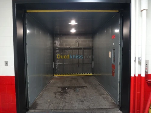 MONTE-CHARGES INDUSTRIELS