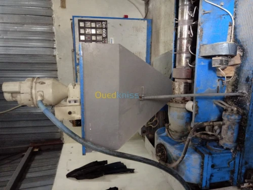 Extrudeuse