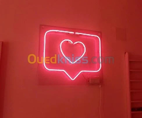 Réparation néon , panneaux , enseignes