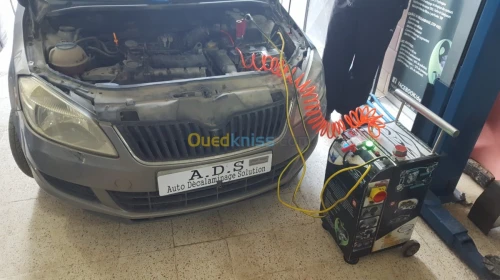 Scanner diagnostic et reprogramation moteur et calculateur et boit auto