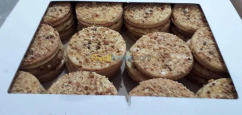 Fabrication de tout tipe de gâteau sec