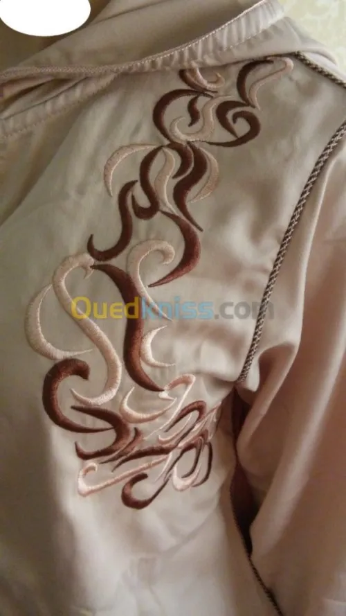 Djelaba  (جلابة حرة)