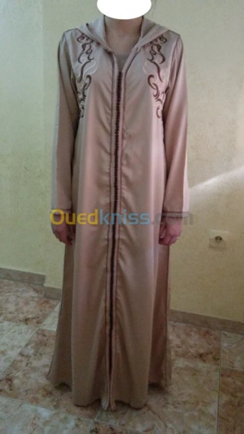 Djelaba  (جلابة حرة)