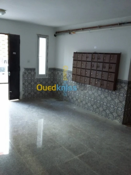 Echange Appartement F4 Alger Ouled fayet