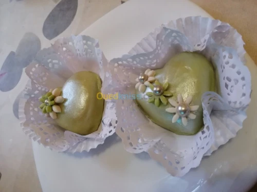 Commande et cours de gâteaux.........