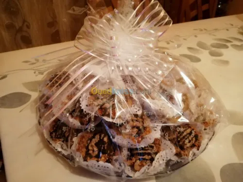 Commande et cours de gâteaux.........