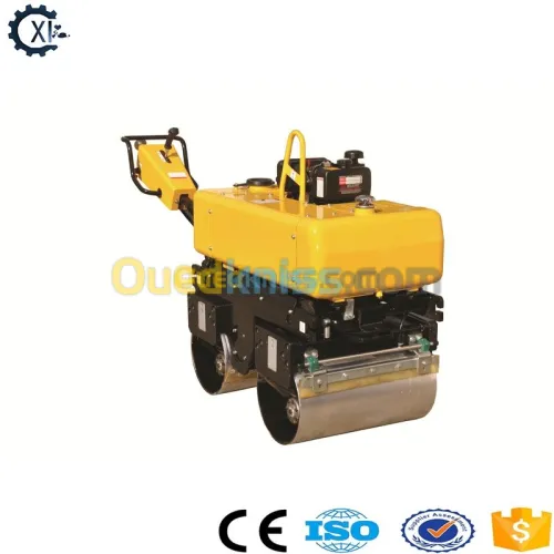 COMPACTEUR a main