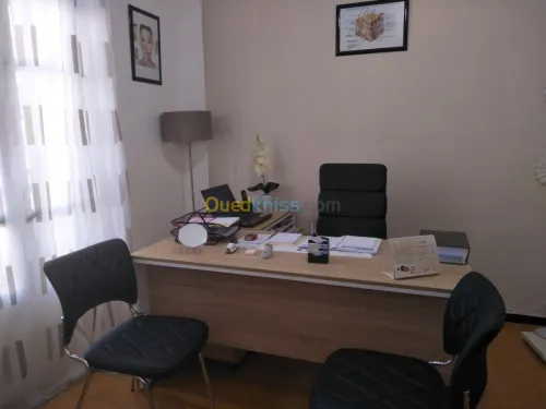 dermatologue venereologue