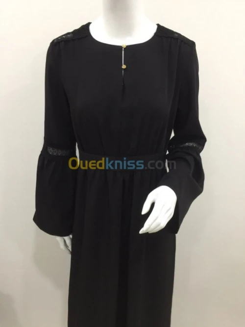 FABRICANT DE VETEMENTS PRET A PORTER  