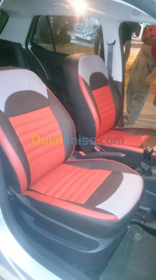 revêtement siège auto 