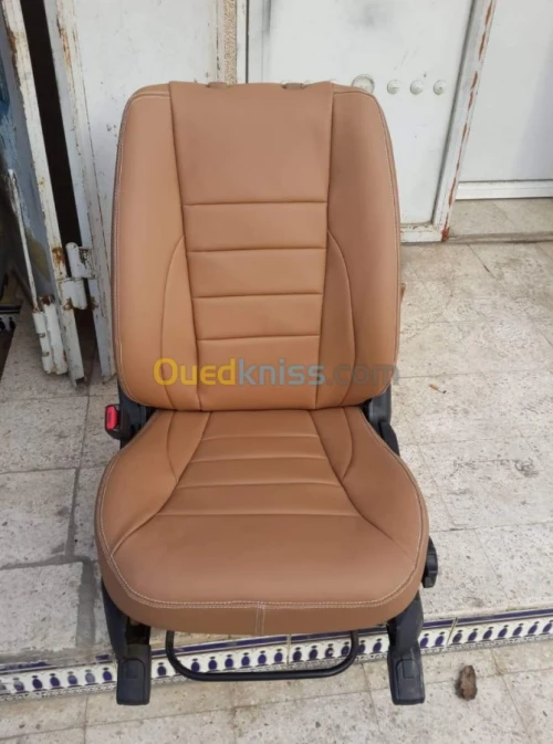 revêtement siège auto 