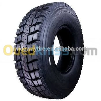 Tout les pneus  et jantes clark 